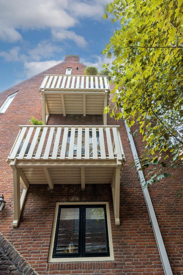 Heritage 17Th Century Supreme City Penthouse Леэварден Экстерьер фото